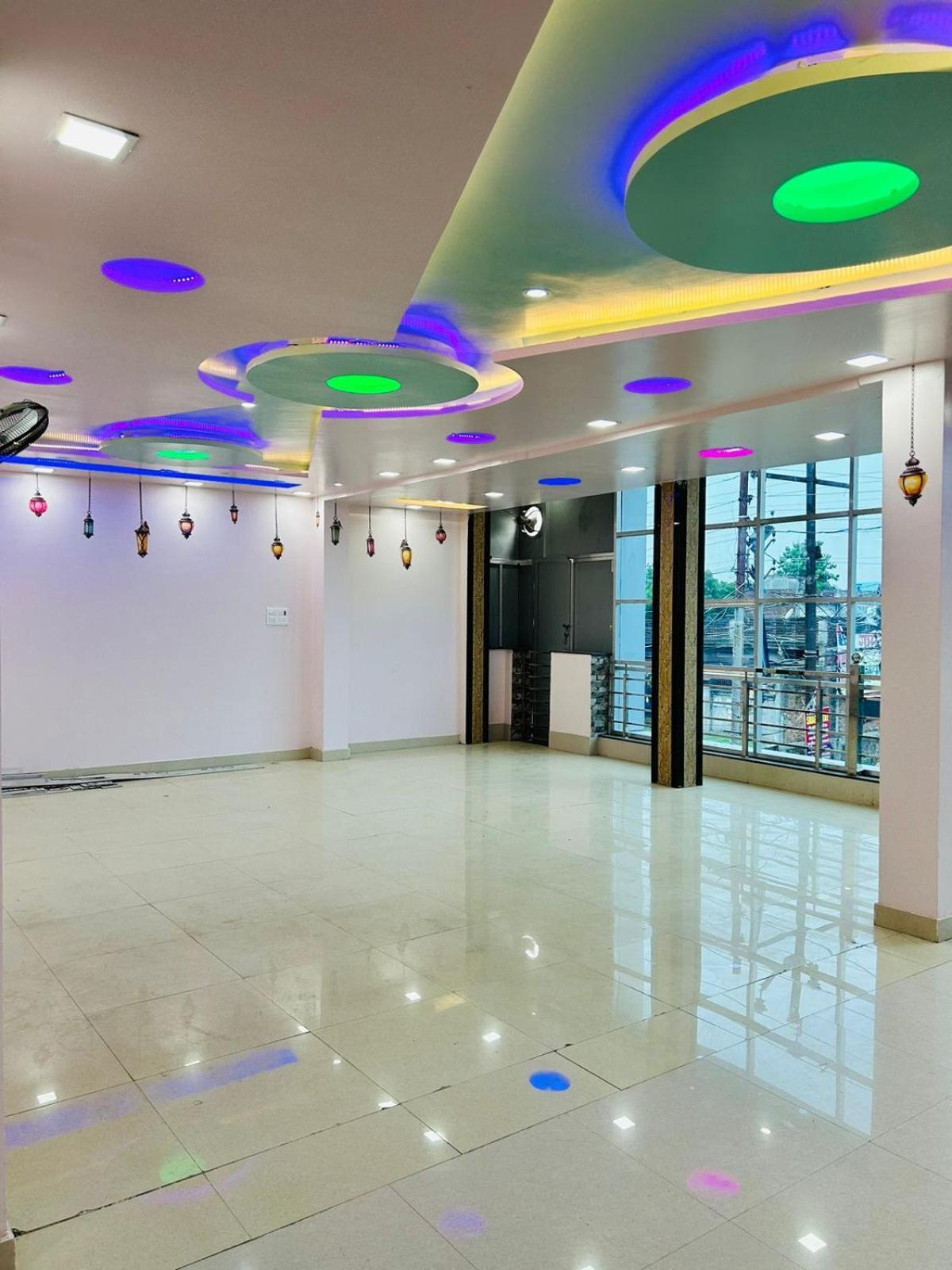 Smart Stays - Mmmut College - Gkp Airport Gorakhpur Luaran gambar
